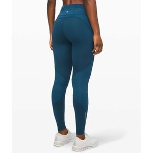Lululemon Blue Cold Pacer High-Rise Tight 28 Size 4  Running Athletic Pants $120